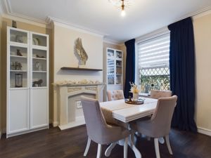 Dining room- click for photo gallery
